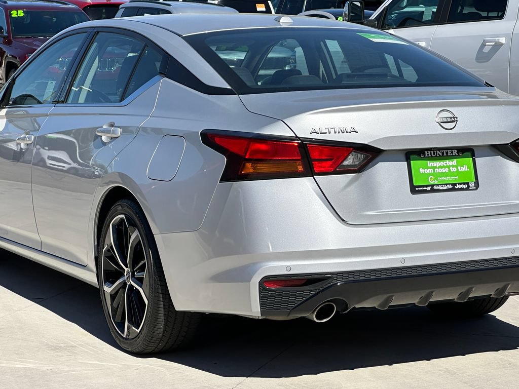 Used 2024 Nissan Altima 2.5 SR FWD image 5