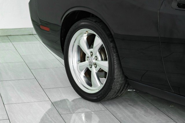 Used 2009 Dodge Challenger R/T RWD image 49