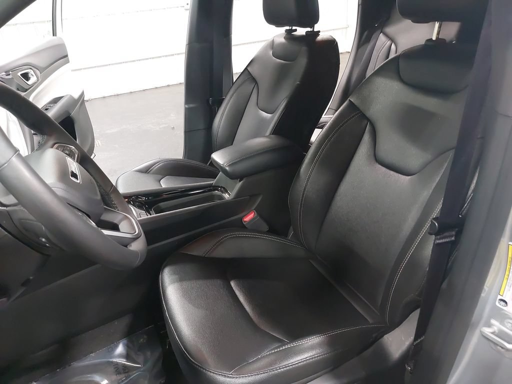 Used 2025 Jeep Compass Limited AWD/4WD image 14