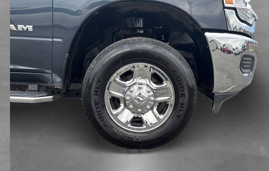 Used 2019 RAM 2500 Big Horn w/ Cold Weather Group AWD/4WD image 19