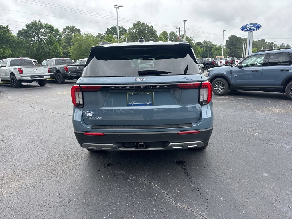 New 2026 Ford Explorer Active w/ Active Comfort Package RWD image 11