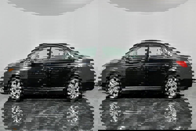 Used 2012 Toyota Avalon image 7