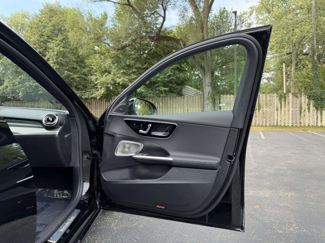 Certified 2026 Mercedes-Benz C 300 4MATIC Sedan image 28