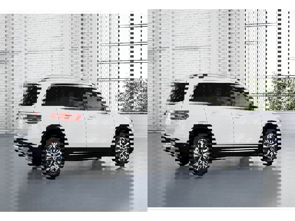 New 2026 Mercedes-Benz GLB 250 4MATIC image 19