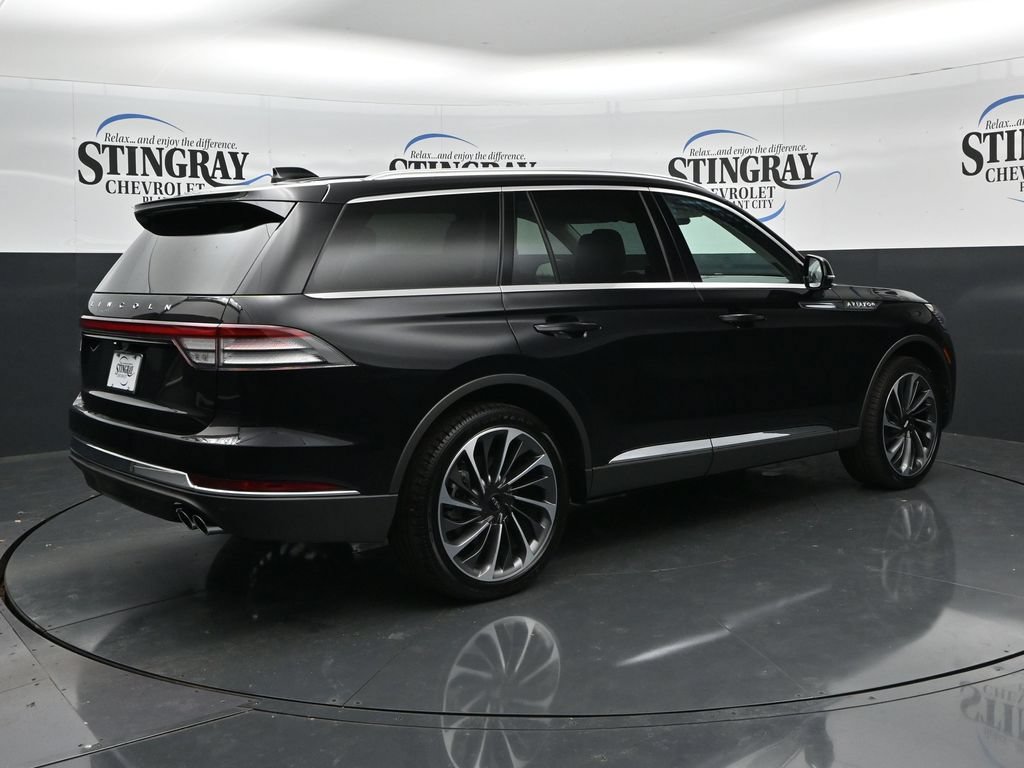 Used 2026 Lincoln Aviator Reserve AWD/4WD image 7