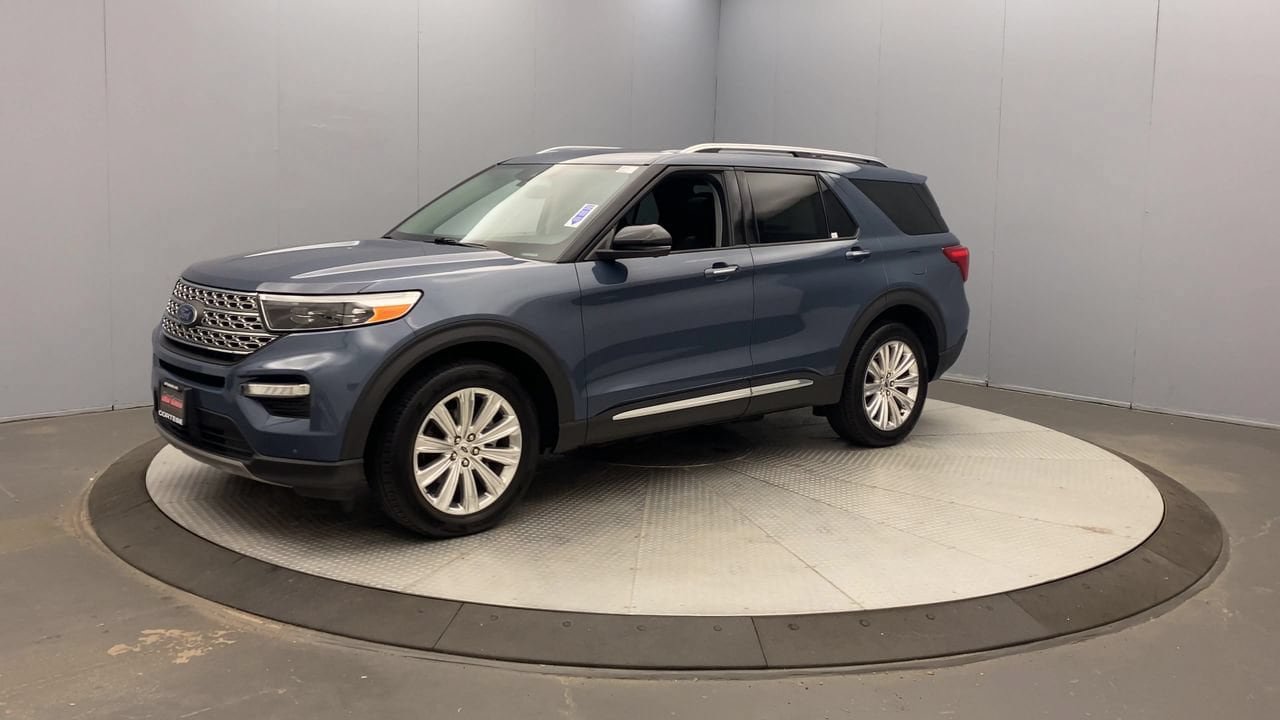 Used 2021 Ford Explorer Limited w/ Equipment Group 301A AWD/4WD image 9