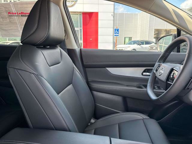 Used 2025 Nissan Murano SL w/ Cargo Package image 22