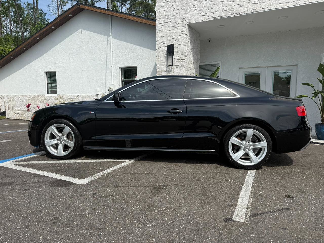 Used 2016 Audi A5 2.0T Premium AWD/4WD image 2