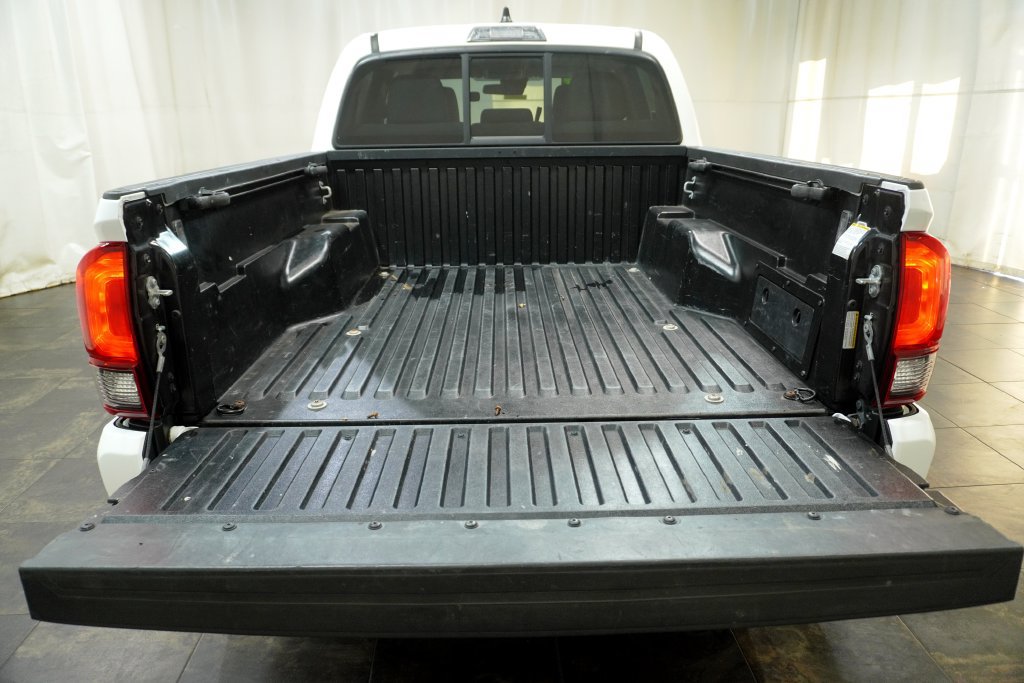 Used 2023 Toyota Tacoma SR AWD/4WD image 6