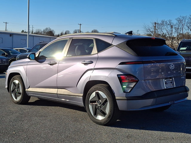 Certified 2024 Hyundai Kona SEL image 6