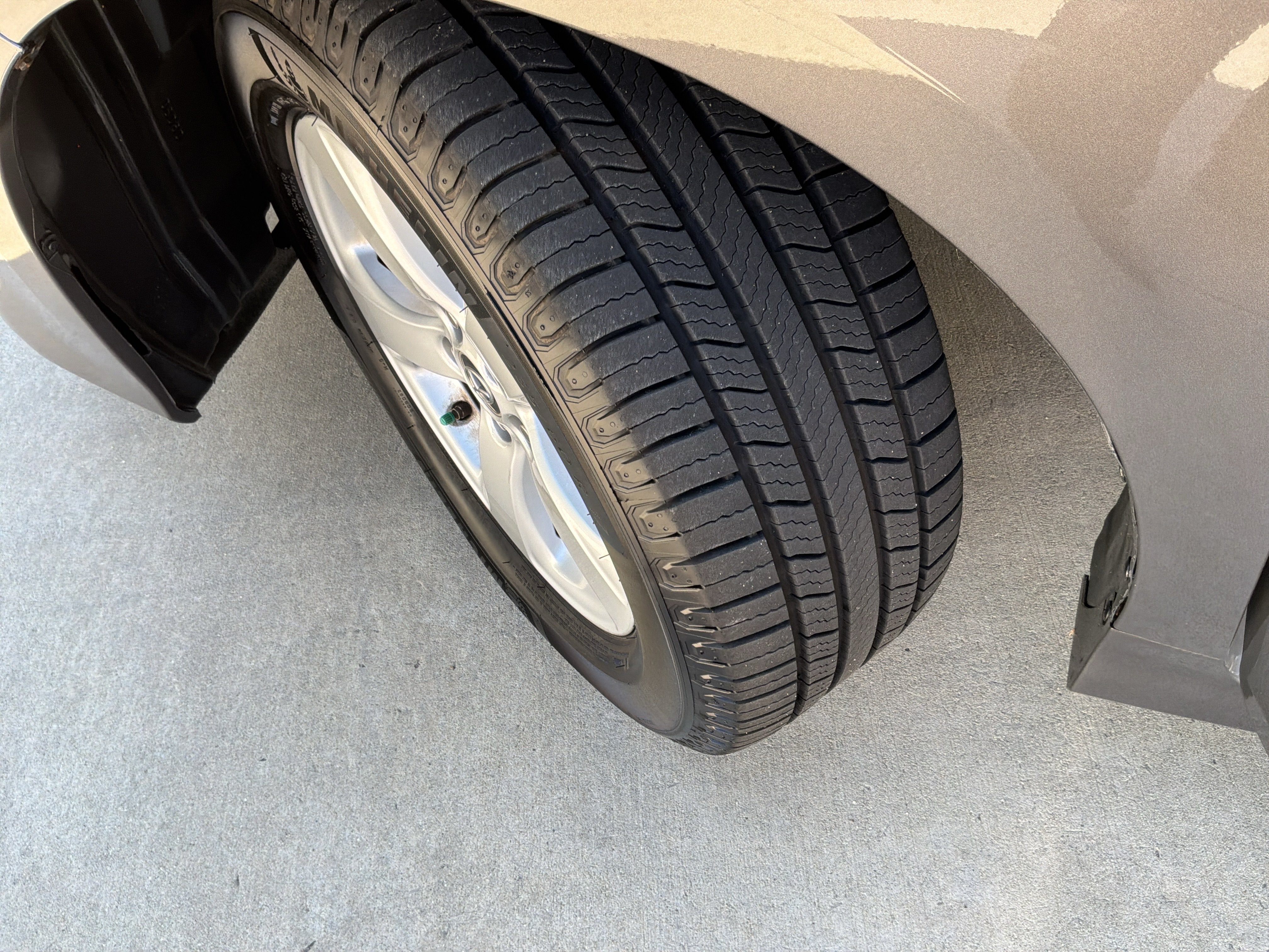 Used 2019 Toyota Sienna LE FWD image 12