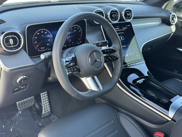 Used 2026 Mercedes-Benz GLC 300 4MATIC image 17