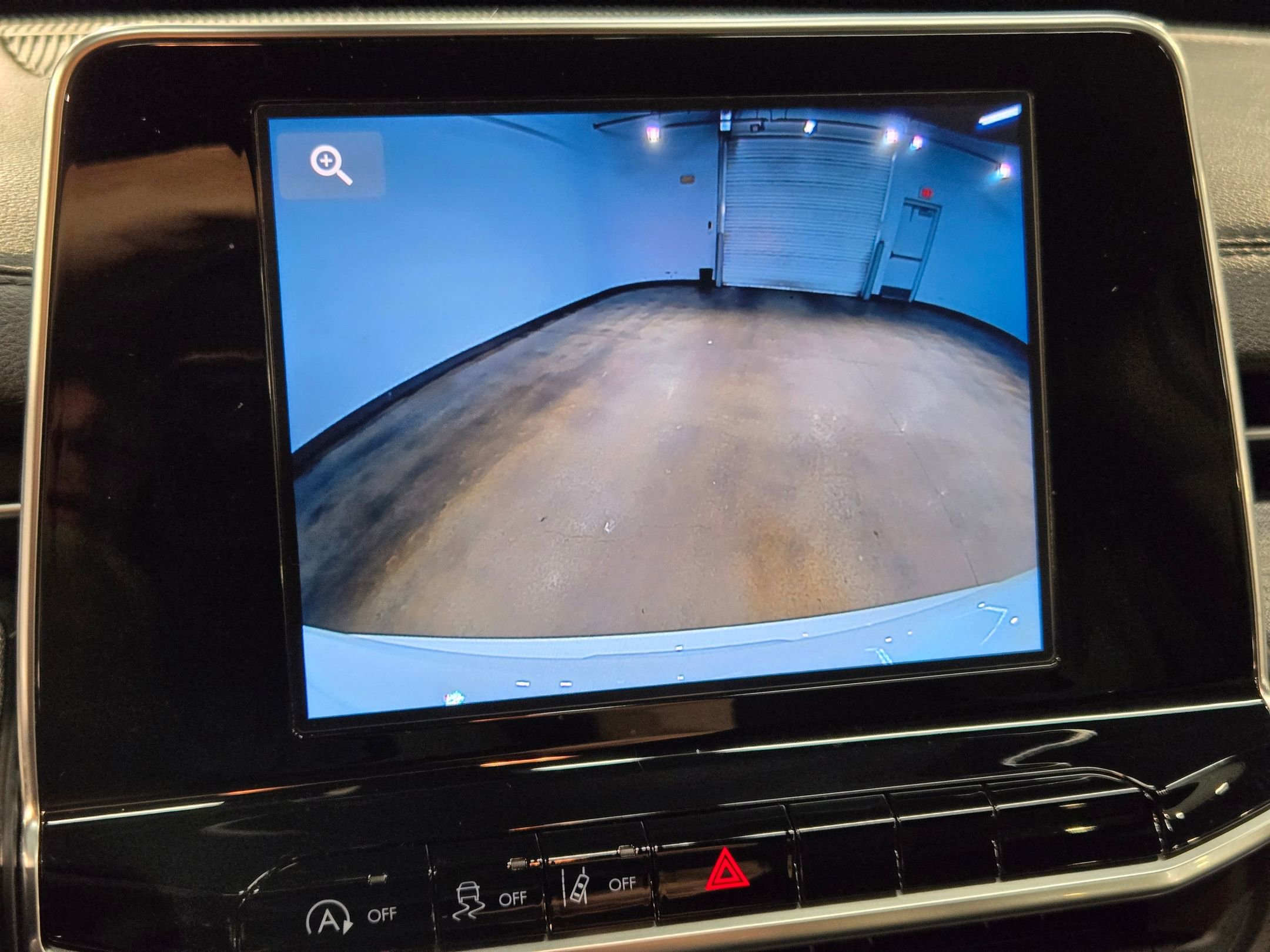 Used 2025 Jeep Compass Sport image 32