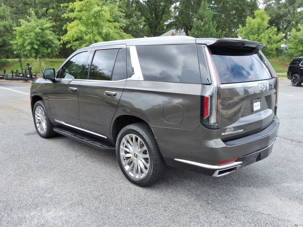 Certified 2021 Cadillac Escalade Premium Luxury AWD/4WD image 7