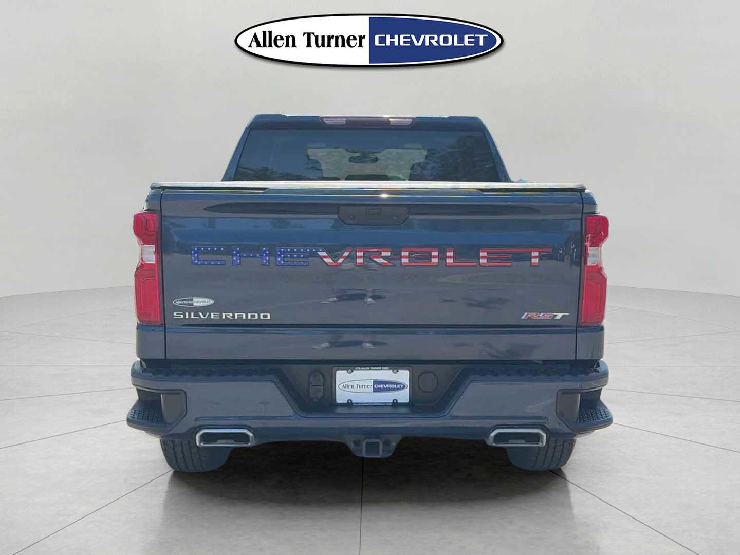 Used 2022 Chevrolet Silverado 1500 RST w/ Z71 Off-Road Package AWD/4WD image 5