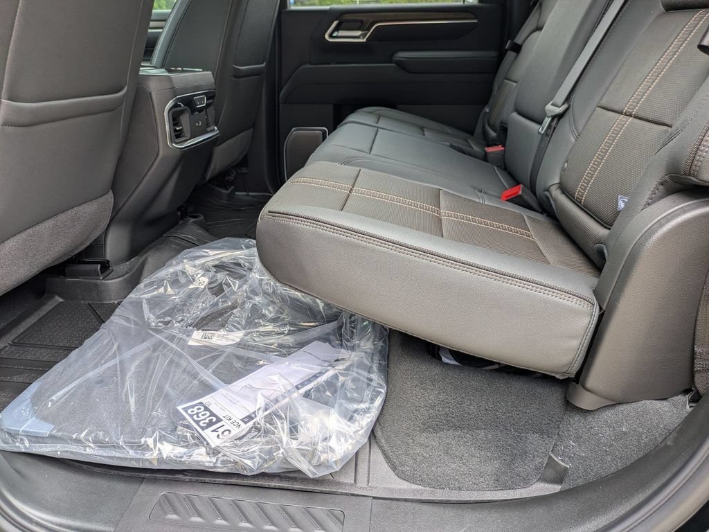 New 2026 Chevrolet Silverado 2500 High Country w/ High Country Premium Package AWD/4WD image 28