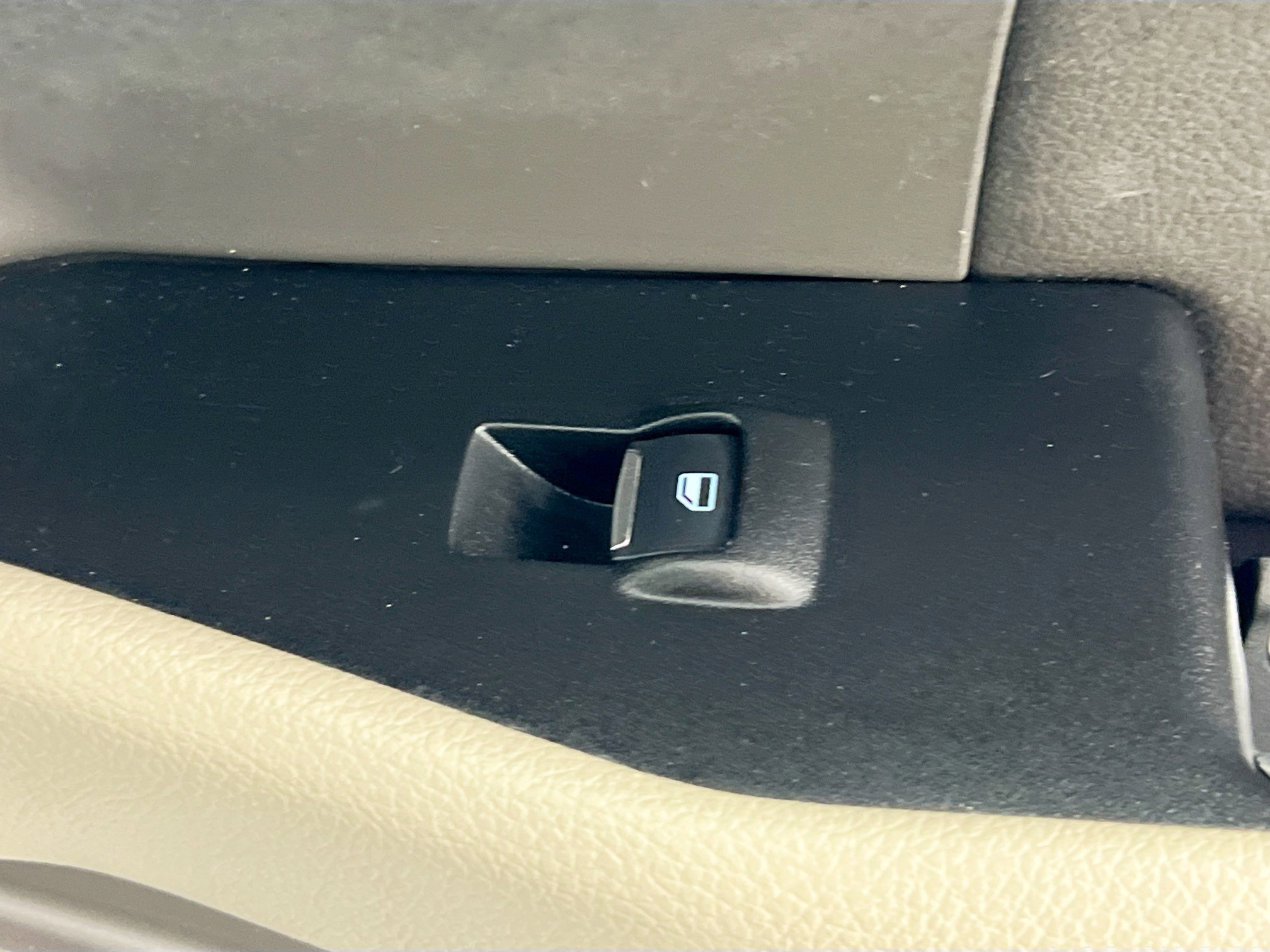 Used 2020 Ford Expedition XLT w/ Equipment Group 202A RWD image 32