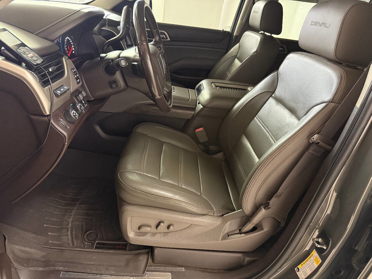 Used 2018 GMC Yukon XL Denali w/ Denali Ultimate Package AWD/4WD image 69