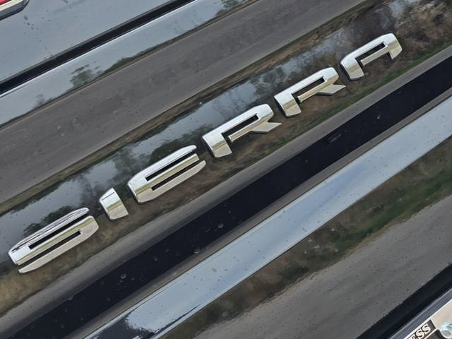 New 2026 GMC Sierra 1500 AT4 w/ AT4 Premium Package image 7