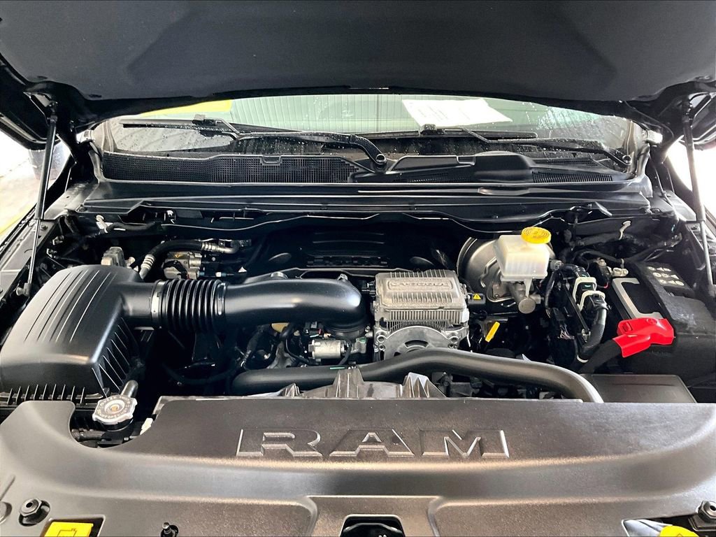 Used 2024 RAM 1500 Laramie image 29