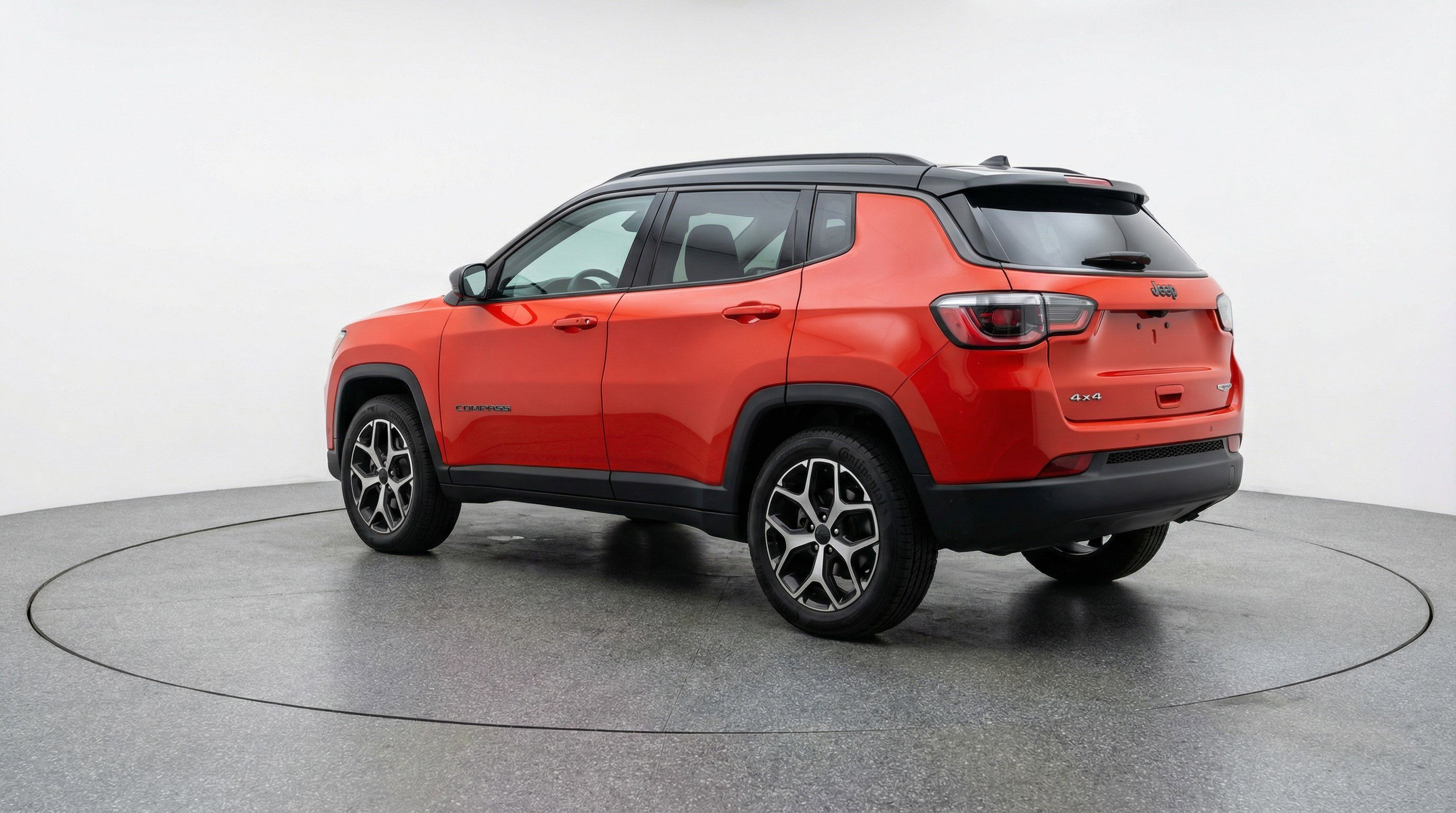 Used 2025 Jeep Compass Limited AWD/4WD image 6