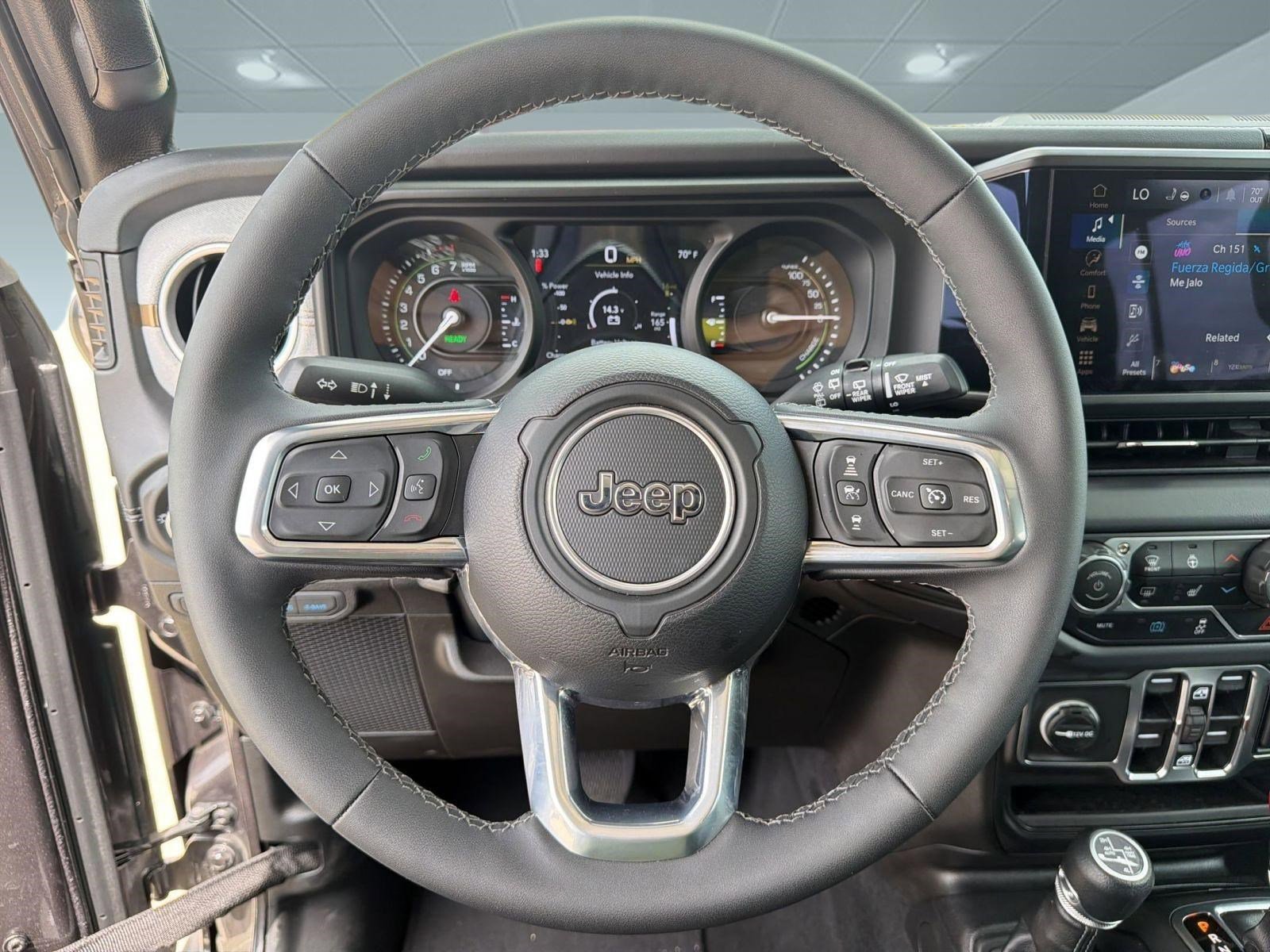 Certified 2025 Jeep Wrangler Sahara image 17