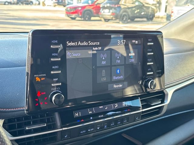 Used 2022 Toyota Sienna XSE image 21