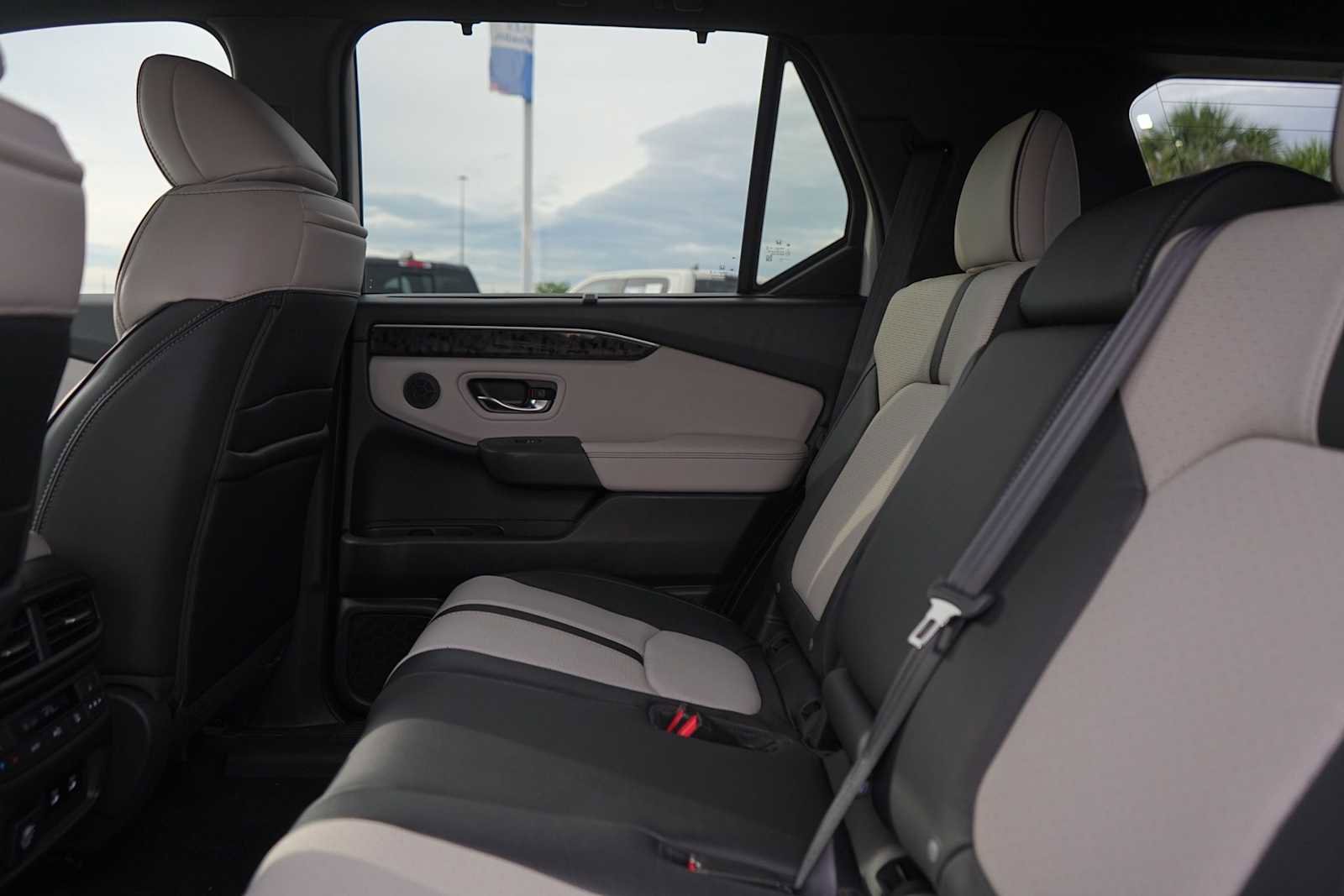 New 2026 Honda Passport TrailSport Elite image 13