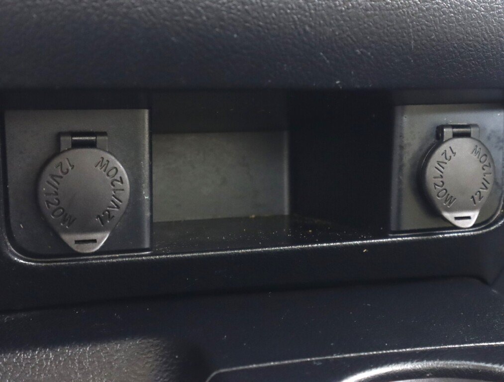 Used 2013 Toyota Tundra Limited AWD/4WD image 26