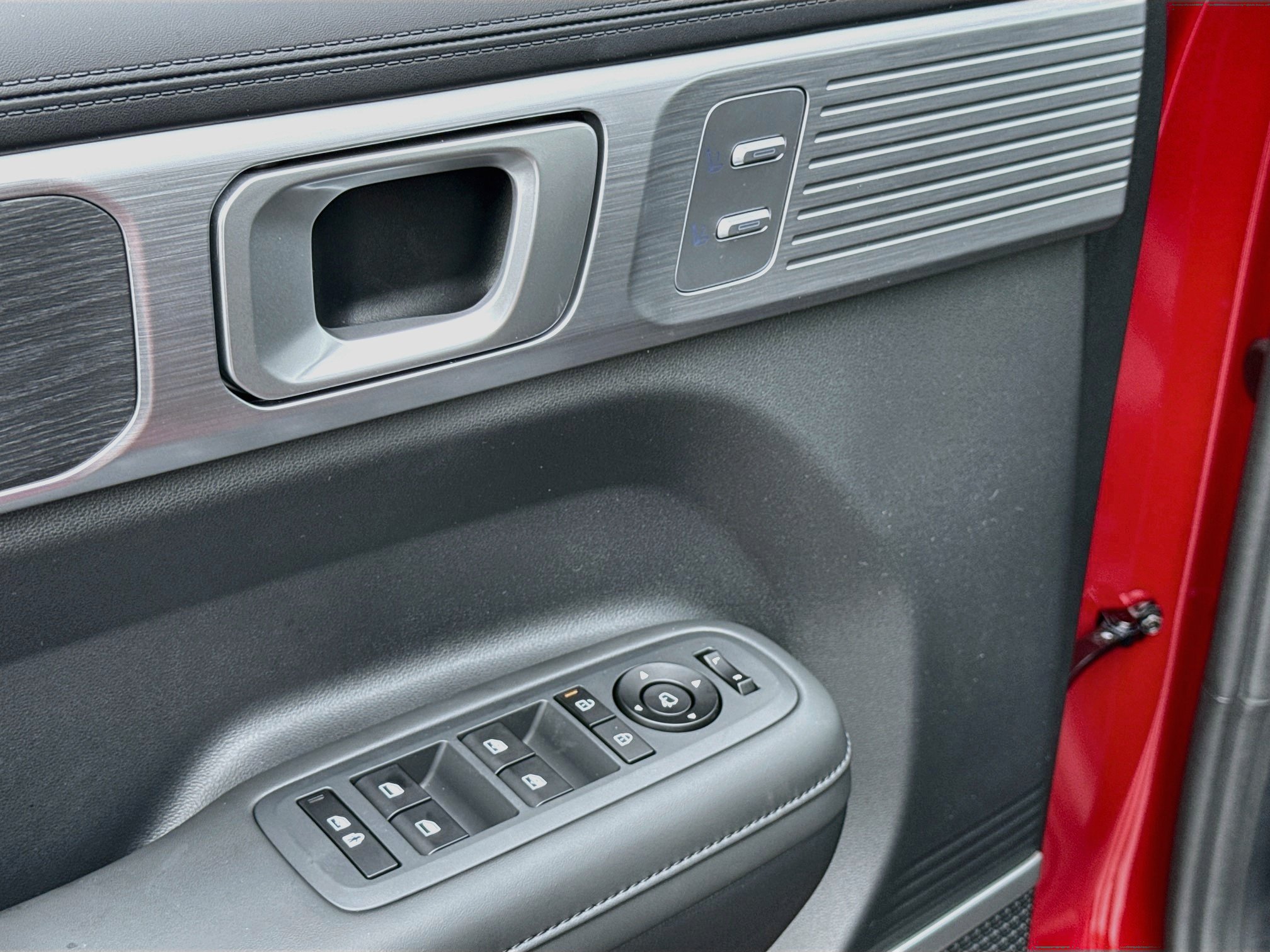 New 2027 Hyundai Santa Fe Limited AWD/4WD image 10