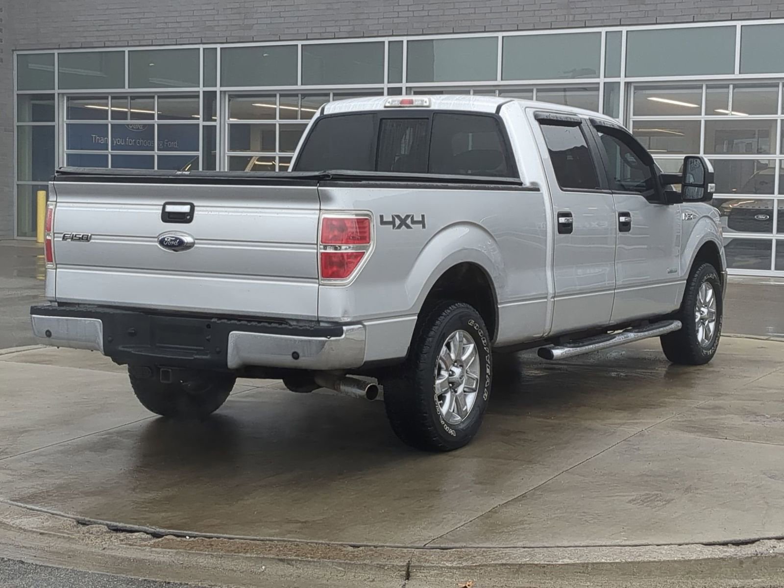 Used 2013 Ford F150 XLT w/ Luxury Equipment Group image 8