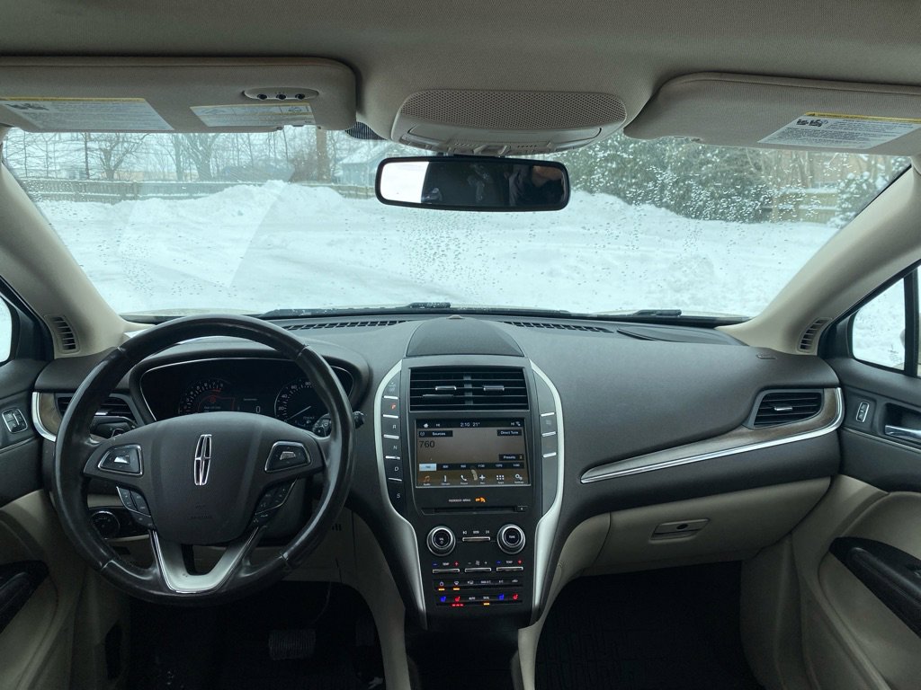 Used 2017 Lincoln MKC Reserve w/ Lincoln MKC Climate Package AWD/4WD image 19