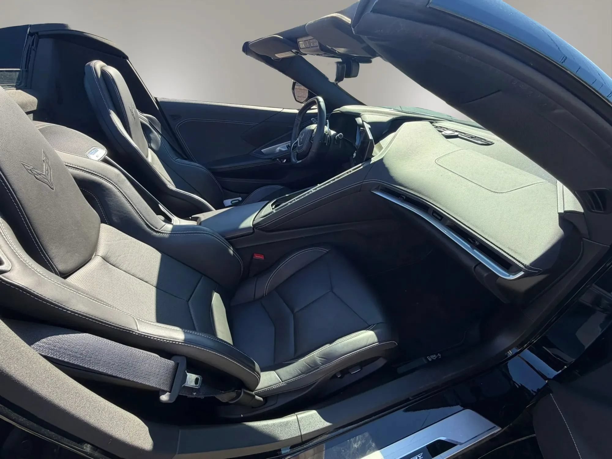 Used 2025 Chevrolet Corvette E-Ray AWD/4WD image 12