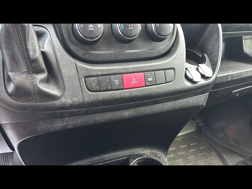 Used 2019 RAM ProMaster 1500 w/ Interior Convenience Group image 19