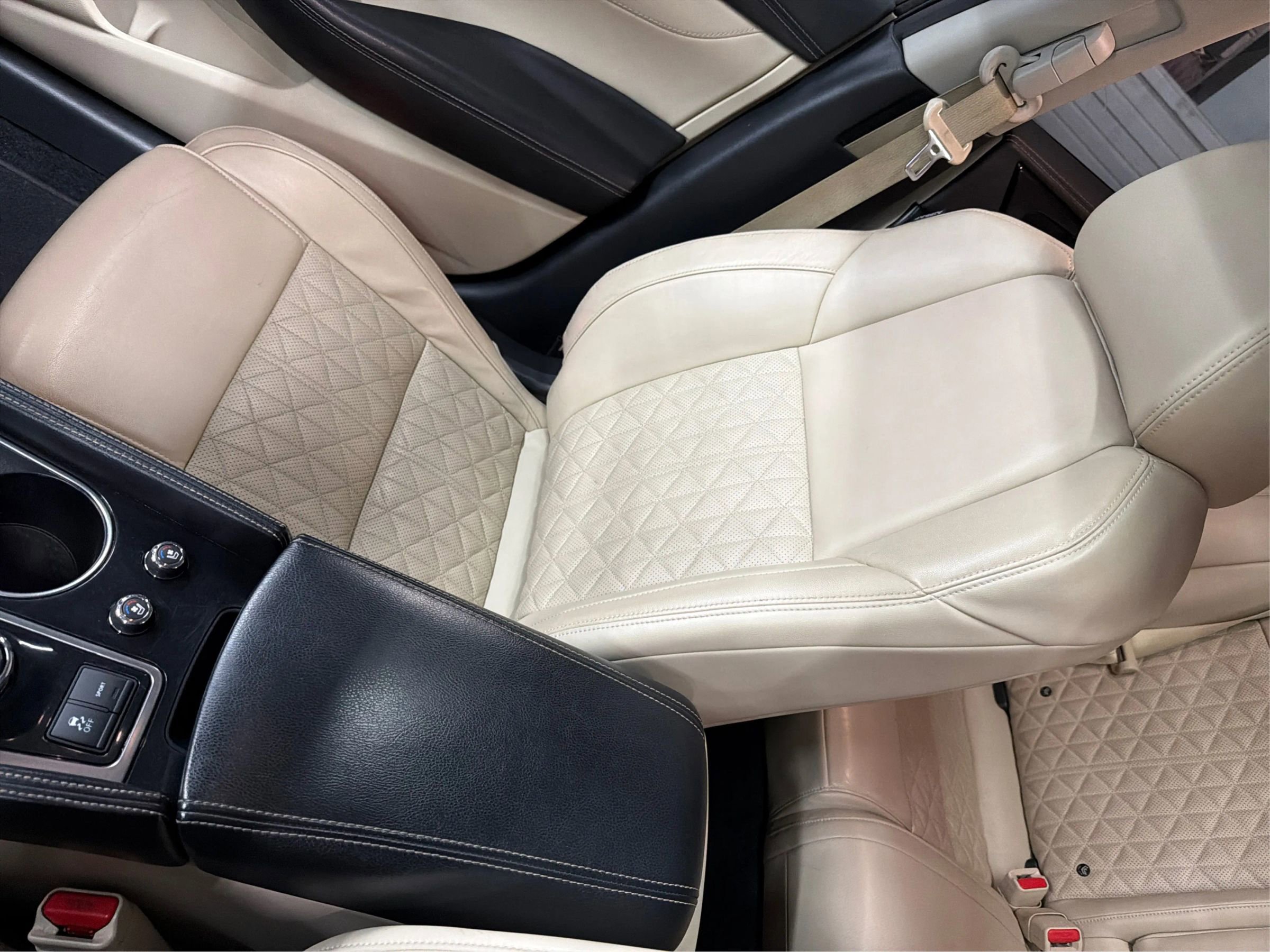 Used 2019 Nissan Maxima Platinum w/ Sport Mat Group image 33