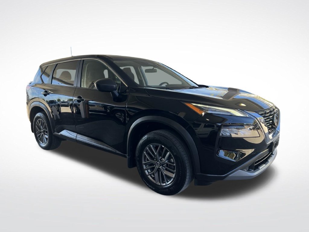 Certified 2023 Nissan Rogue S AWD/4WD image 3