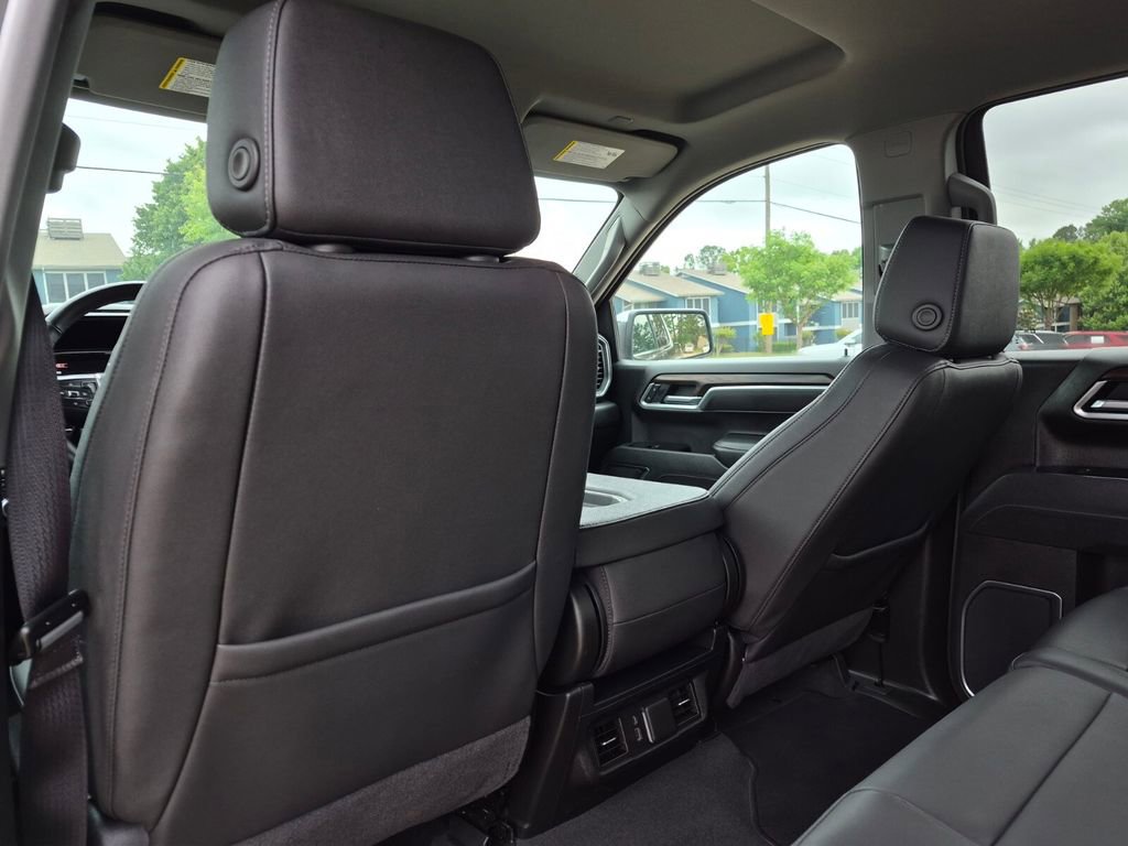 Used 2026 GMC Sierra 1500 SLT AWD/4WD image 33