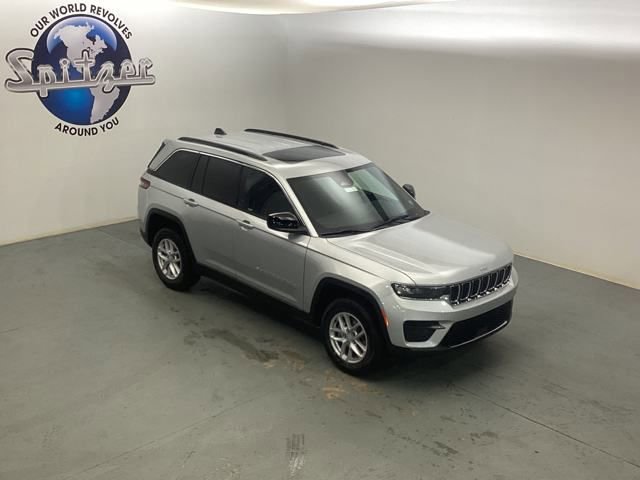 New 2025 Jeep Grand Cherokee Laredo X w/ Luxury Tech Group I image 13