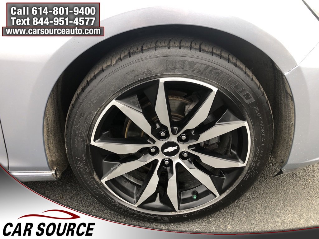 Used 2017 Chevrolet Malibu LT w/ Driver Confidence Package image 24