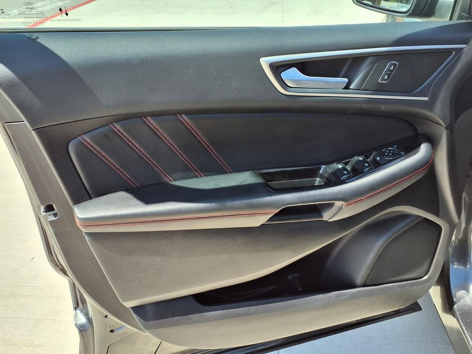 Used 2020 Ford Edge ST-Line FWD image 25