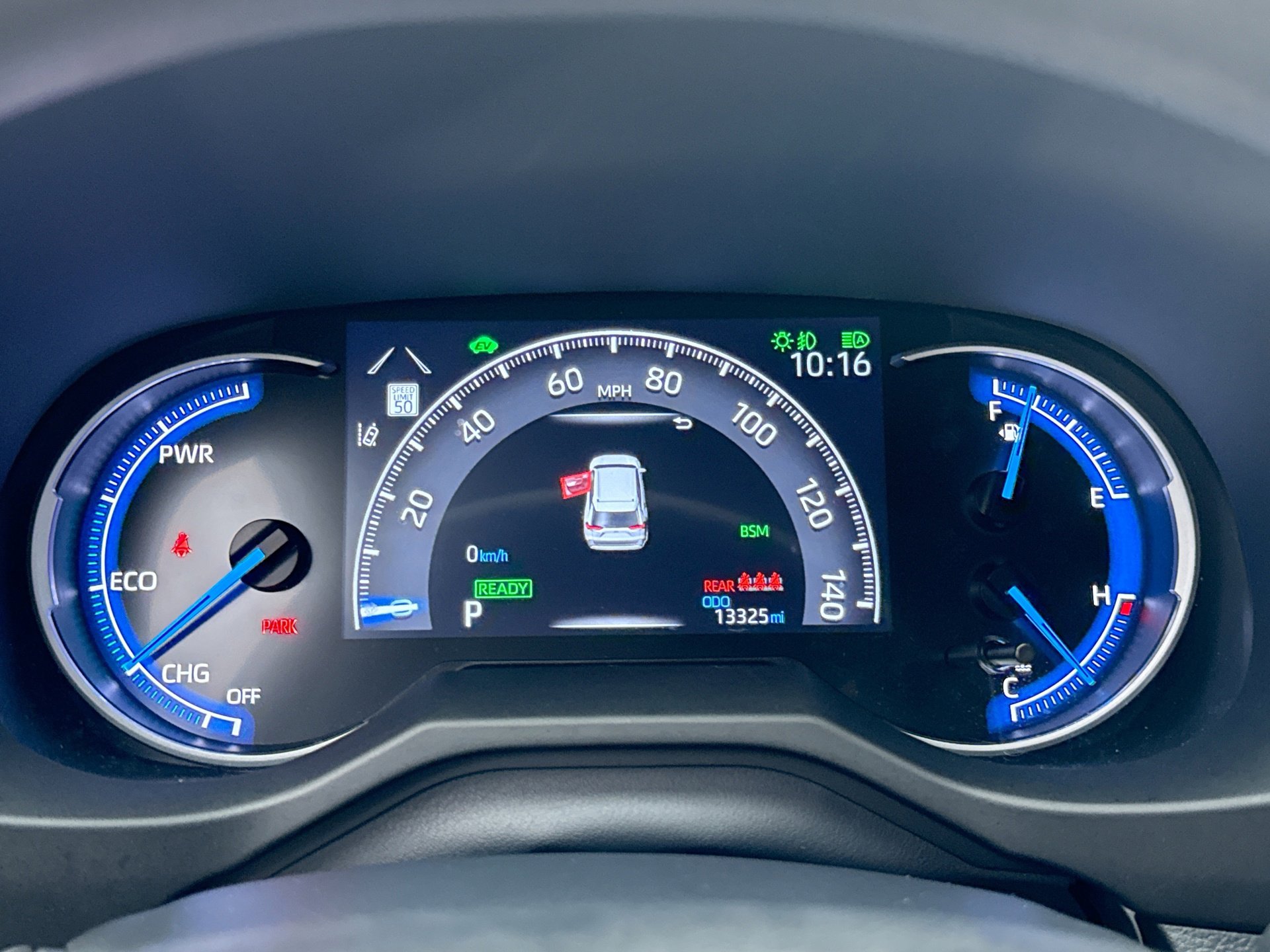 Used 2024 Toyota RAV4 AWD Hybrid image 13