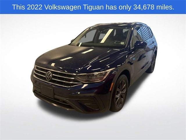 Used 2022 Volkswagen Tiguan SE image 1