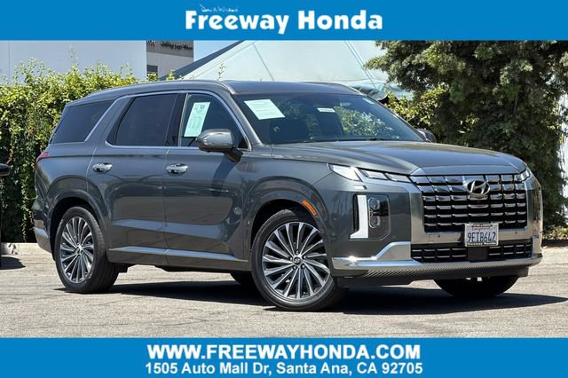 Used 2023 Hyundai Palisade Calligraphy w/ Cargo Package