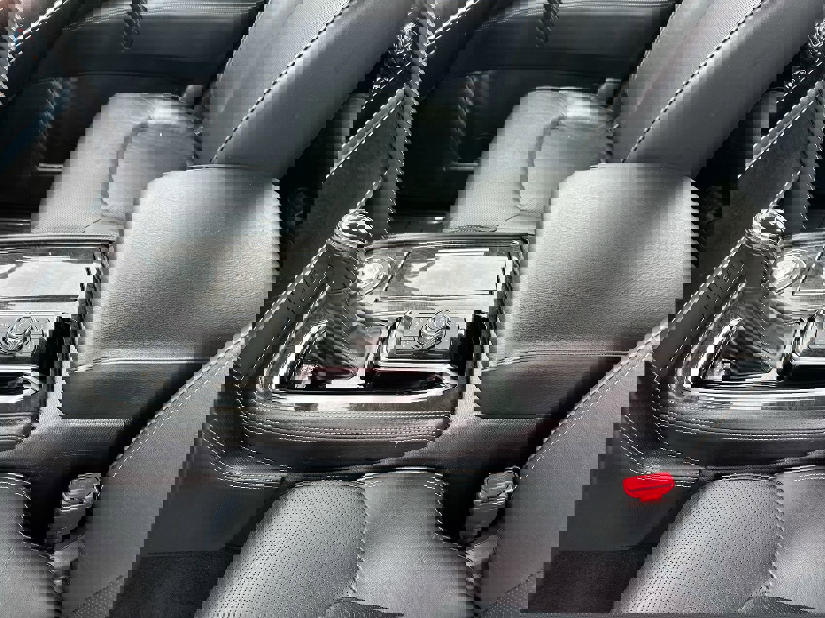 Used 2024 INFINITI QX80 Luxe image 21