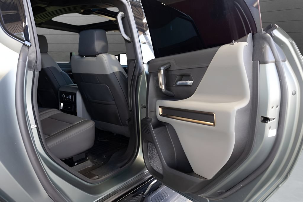 Used 2024 GMC Hummer EV 3X AWD/4WD image 62
