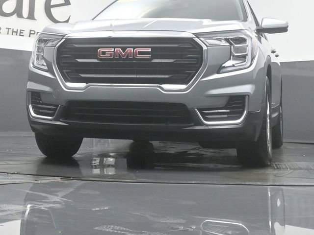 Used 2023 GMC Terrain SLE w/ Driver Convenience Package image 56
