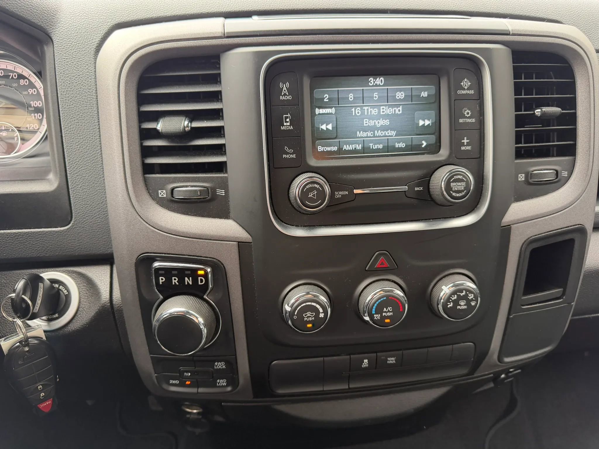 Used 2019 RAM 1500 Express image 21