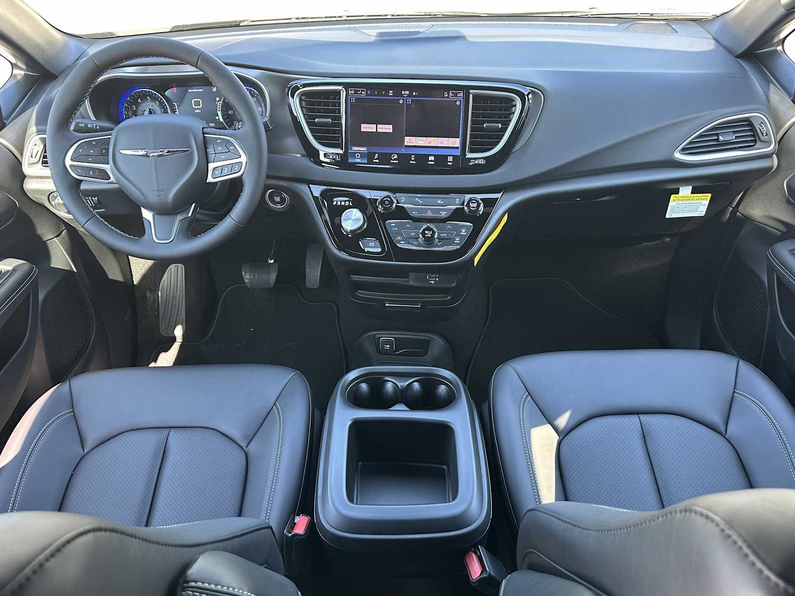 New 2026 Chrysler Voyager LX image 23