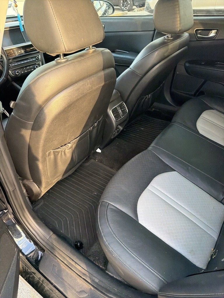 Used 2019 Kia Optima EX w/ EX Premium Package image 8