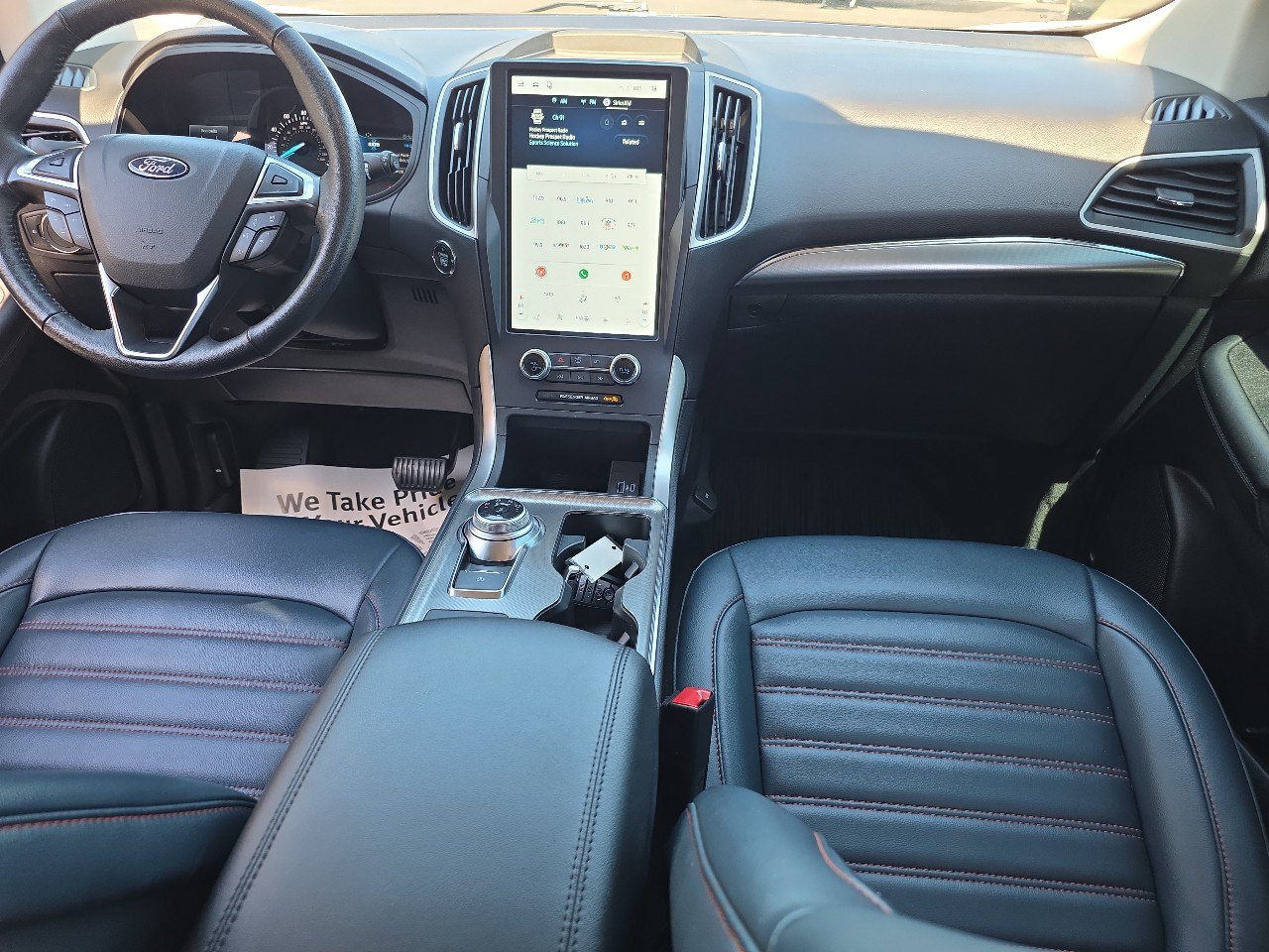 Certified 2024 Ford Edge SEL w/ Sport Appearance Package AWD/4WD image 2